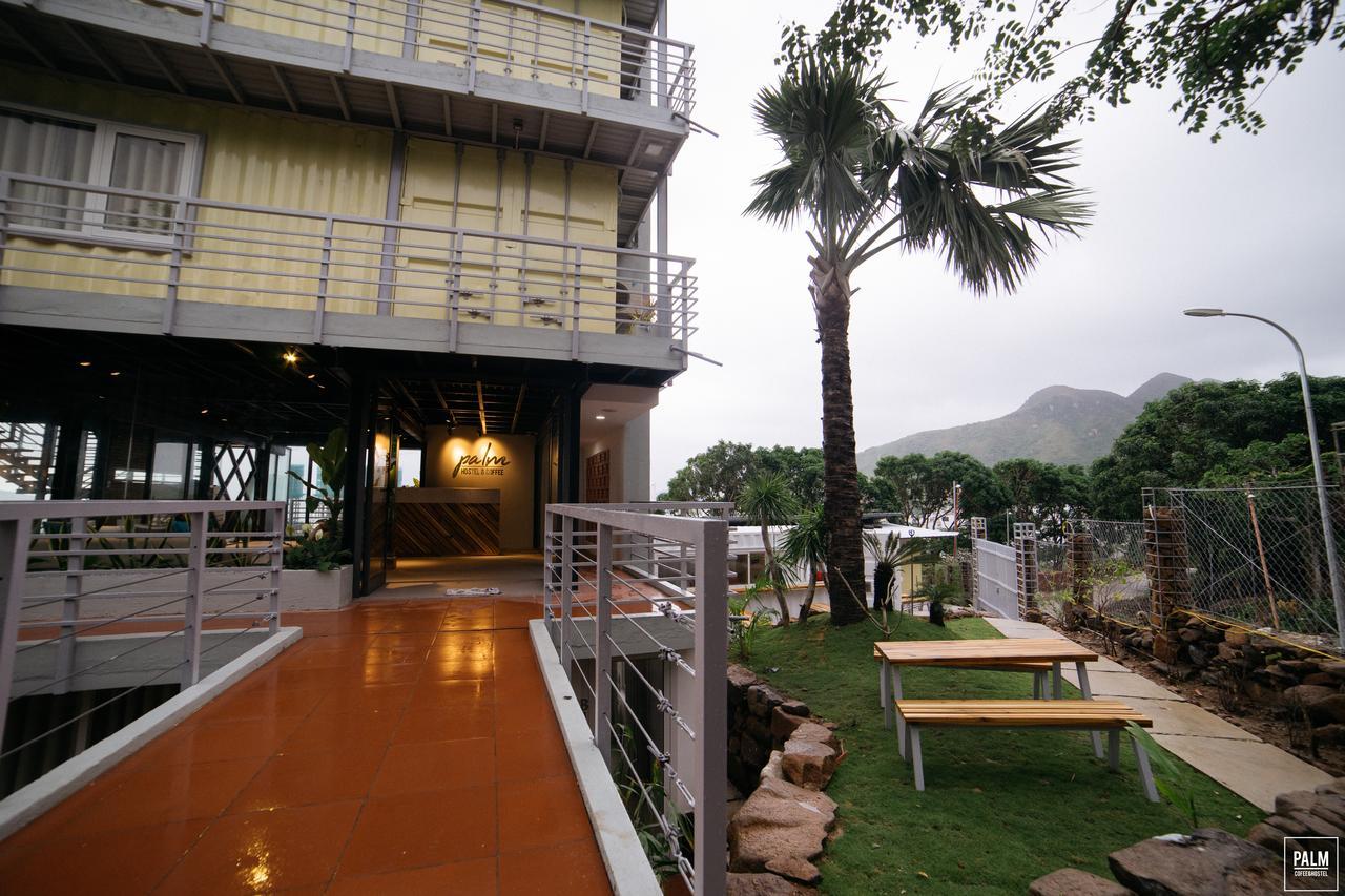 Palm Hostel & Coffee Nha Trang Exteriör bild